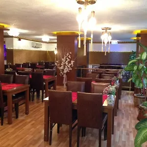 Hotel Maya